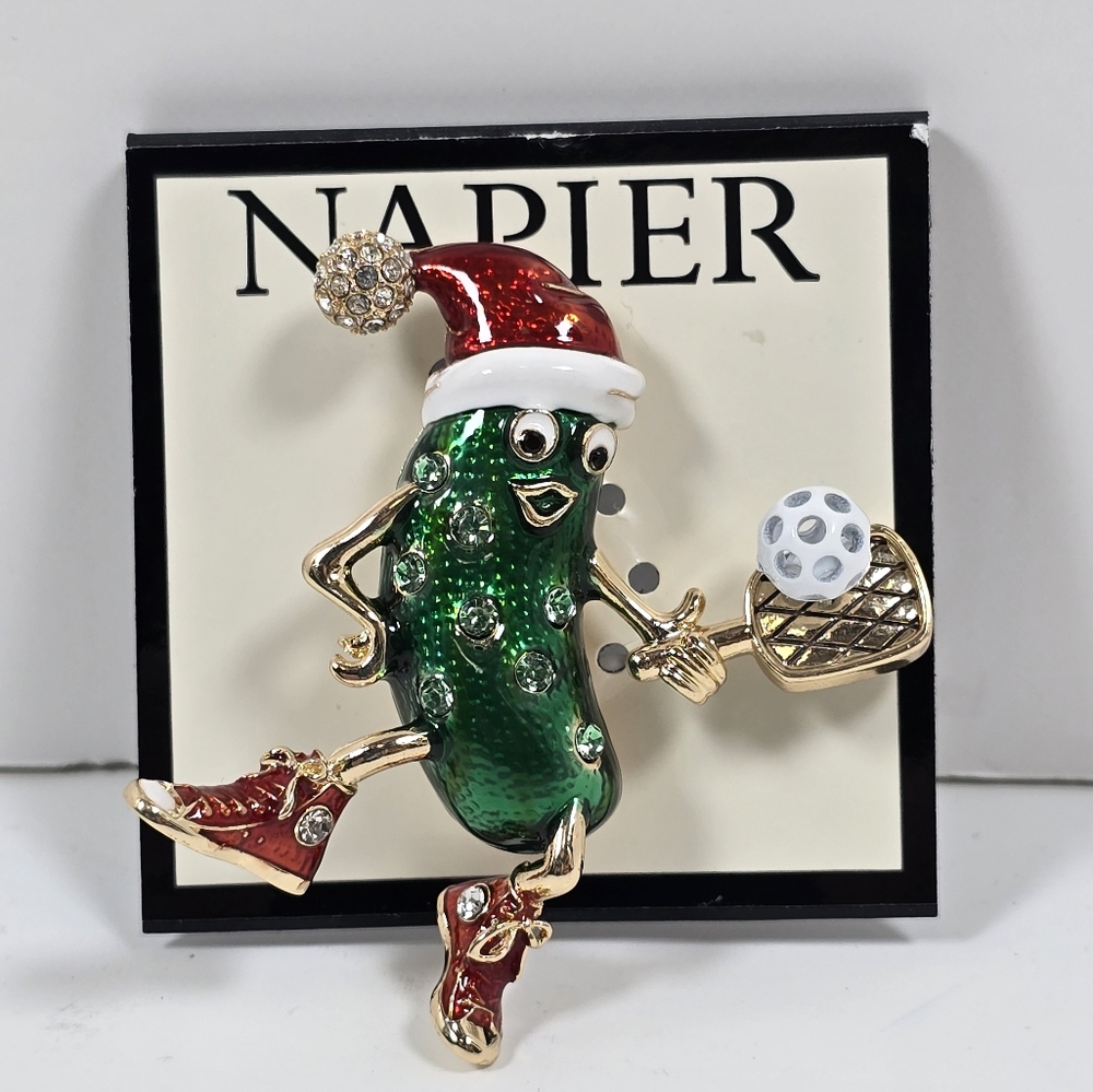 Napier Christmas Pickle Pickleball Brooch Pin Gold Tone NWT - Picture 2 of 2